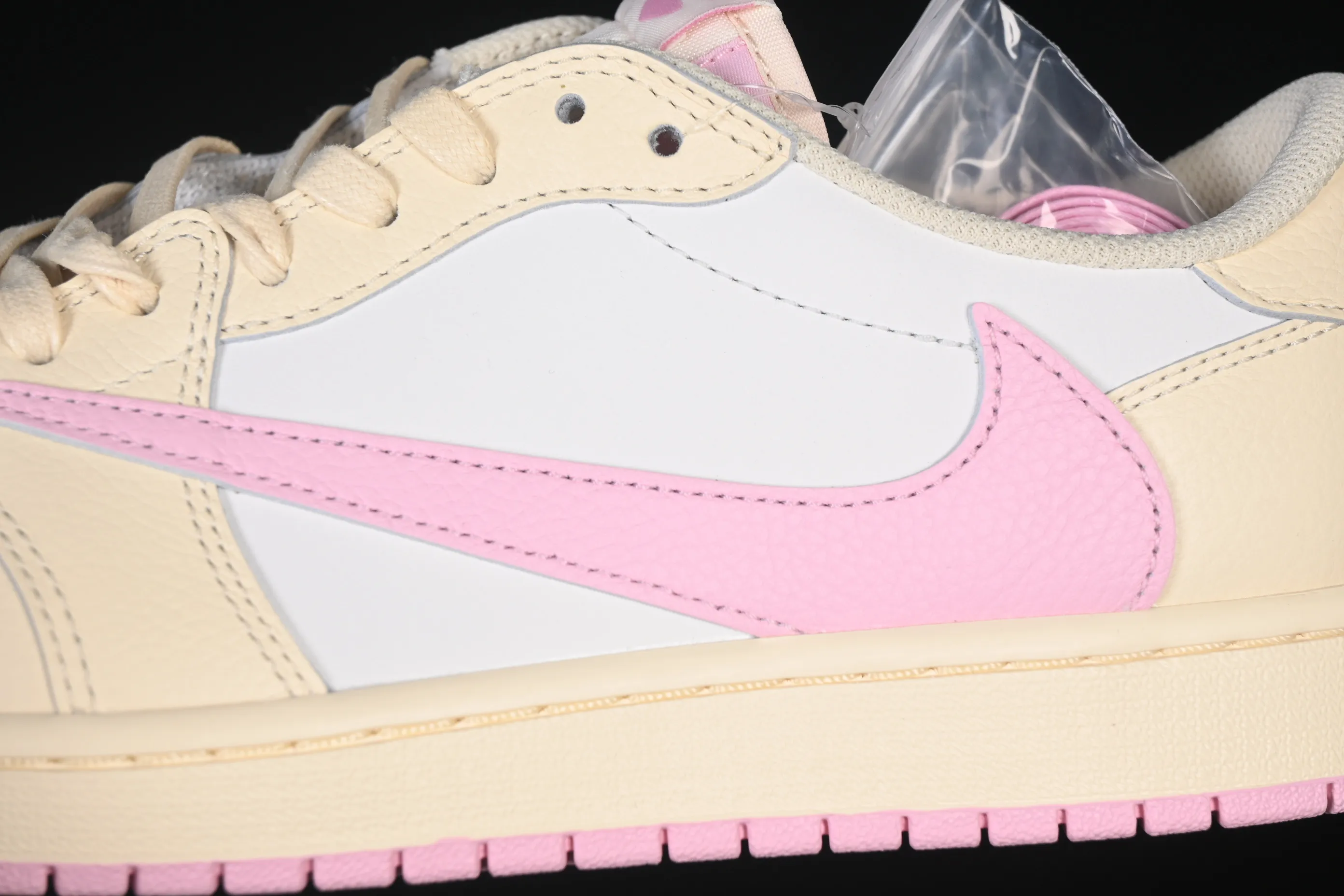 All Categories Air Jordan Jordan Series Basketball Shoes Air Jordan 1 Low Foreign Trade Version Travis Scott x Air Jordan 1 Low OG AJ1 Joe 1 Joint Undercut IQ7604-100